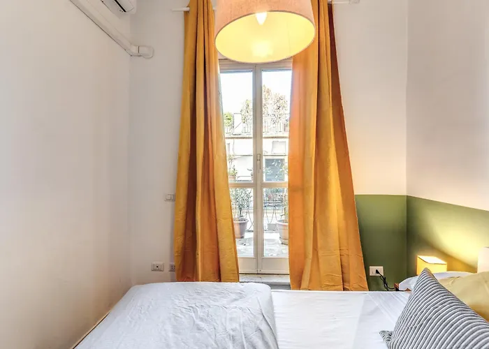 Aweshomeitaly - Spagna Glamour Life Penthouse Апартаменты *