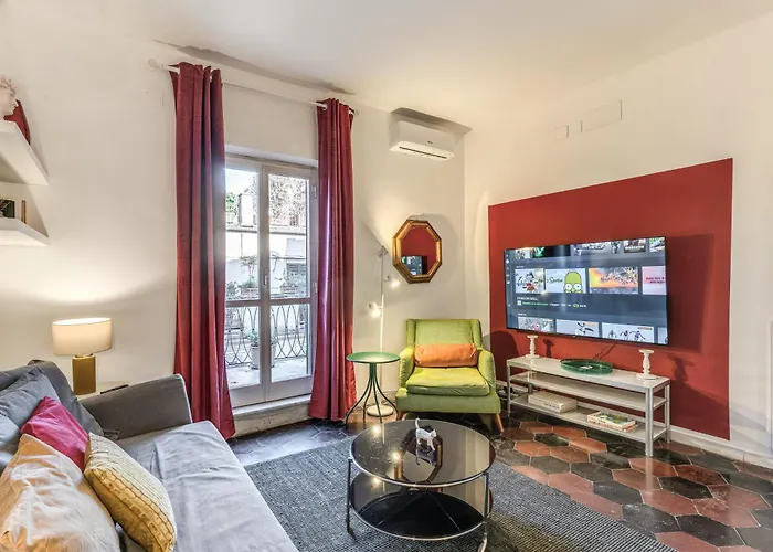 Aweshomeitaly - Spagna Glamour Life Penthouse Апартаменты *