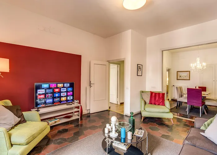 Aweshomeitaly - Spagna Glamour Life Penthouse דירה
