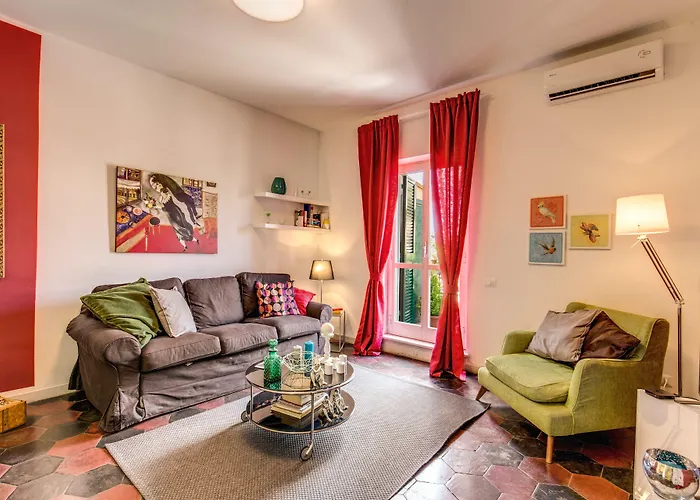 Aweshomeitaly - Spagna Glamour Life Penthouse